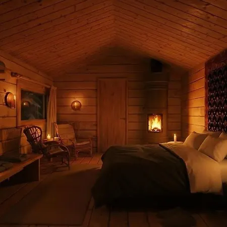Aila Hideaway *